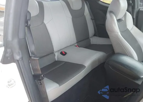 2013 Hyundai Genesis z USA, uszkodzony, nr VIN KMHHT6KD8DU094586